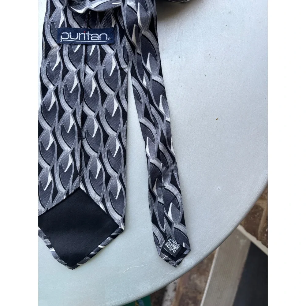 Puritan Mens Silk Necktie Black Grey Silver Geometric Abstract Pattern USA Made